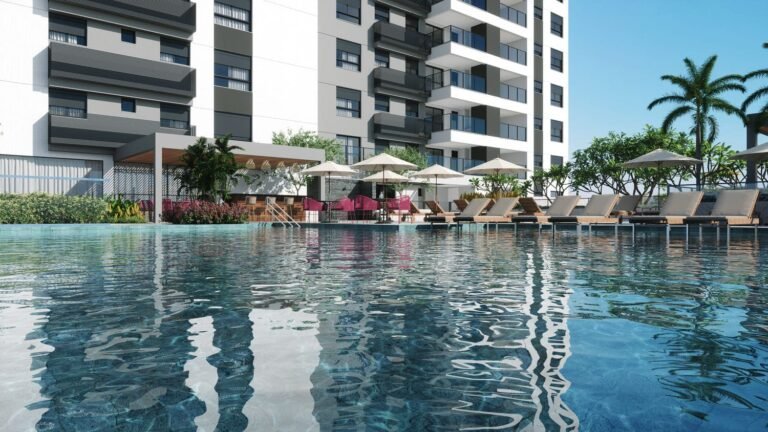 Piscina Adulto do Farol da Barra Home Club