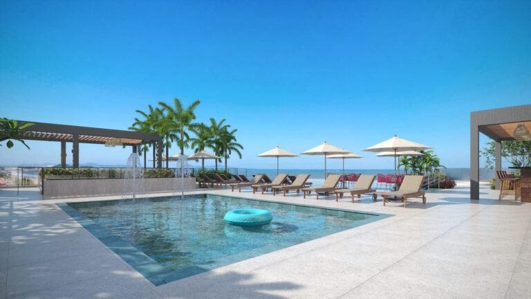 Piscina Infantil do Farol da Barra Home Club